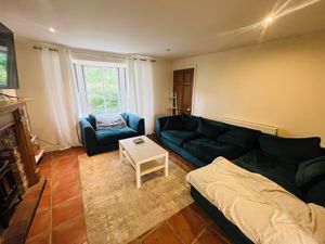 Lounge - click for photo gallery